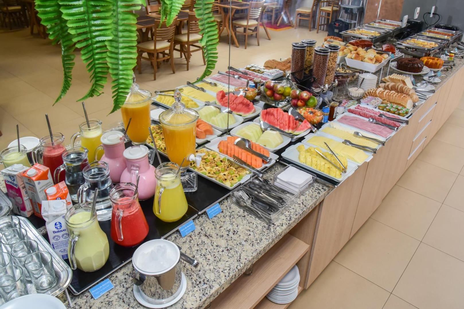 Hotel Plaza Garden Cascavel  Ngoại thất bức ảnh